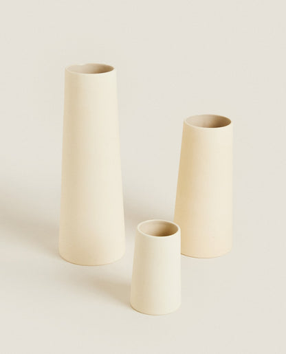Jarrón de cerámica de tubo
