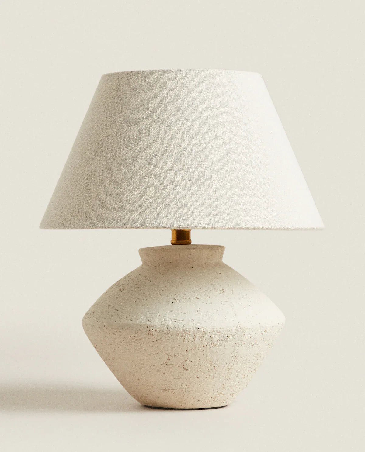 Table Lamp With Earthenware Base